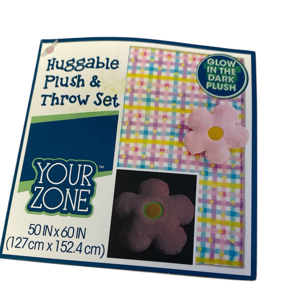 🤑3/$15🤑 Fleecy Flower & Colourful Throw Set 🐰